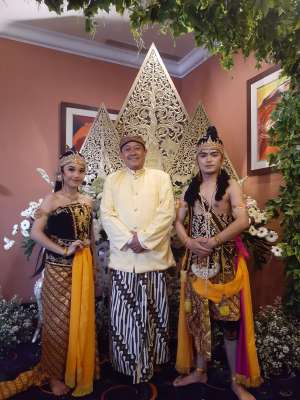 Tari Karonsih
