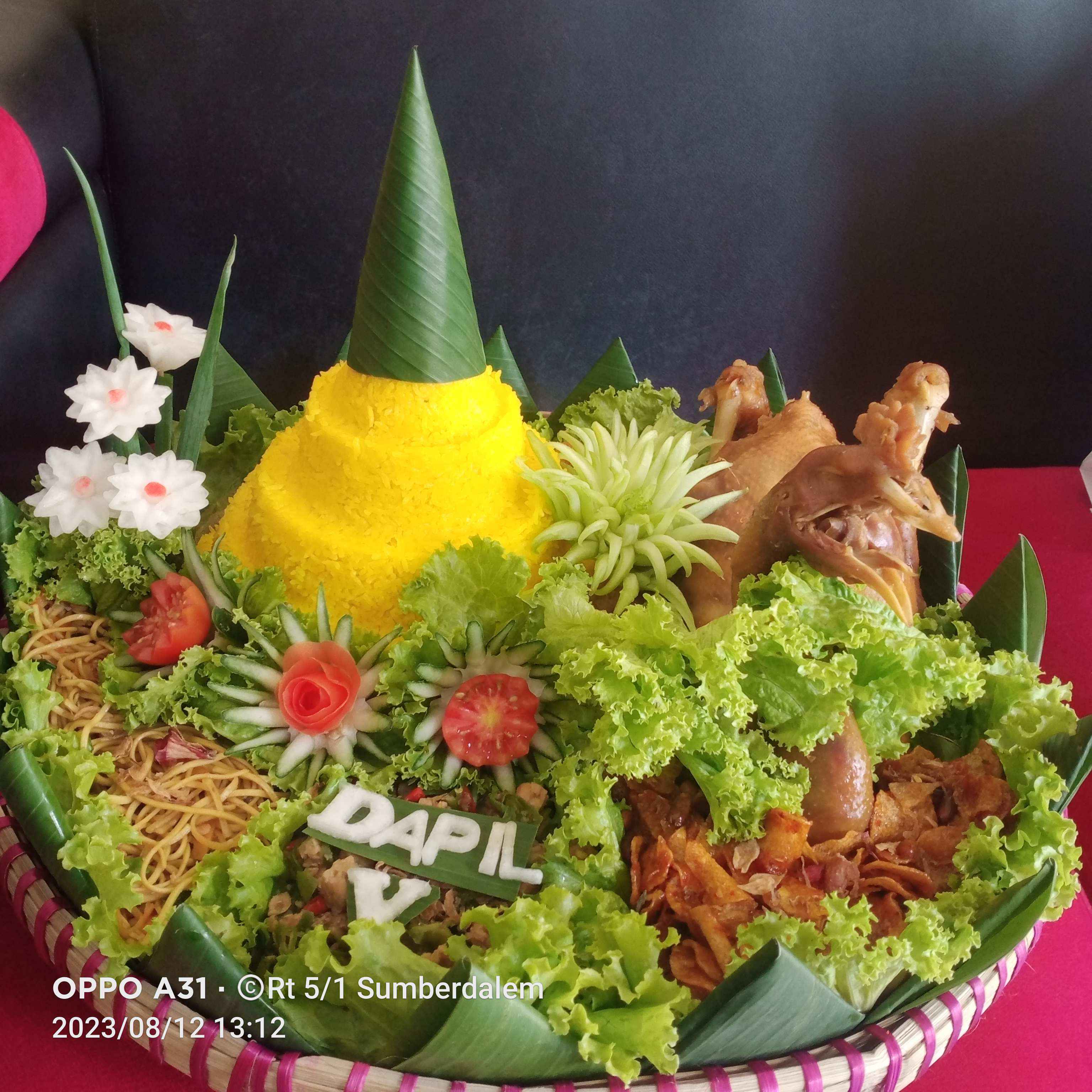 Tumpeng + Ingkung 